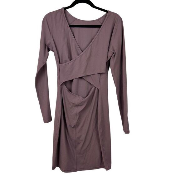 LULULEMON Mauve Open Back Size 4 Activewear Dress - Picture 3 of 4